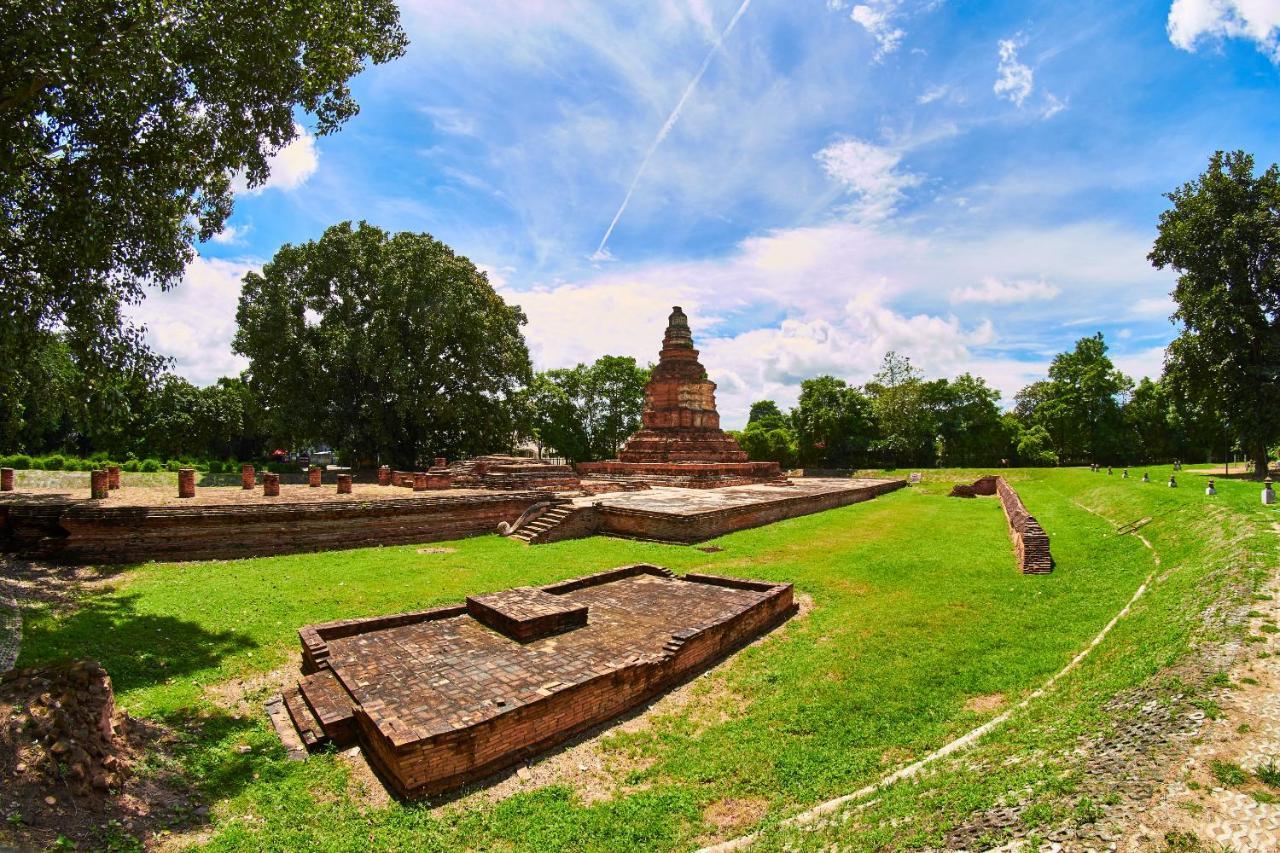 Oyo 412 7 Days Hotel Chiang Mai Dış mekan fotoğraf