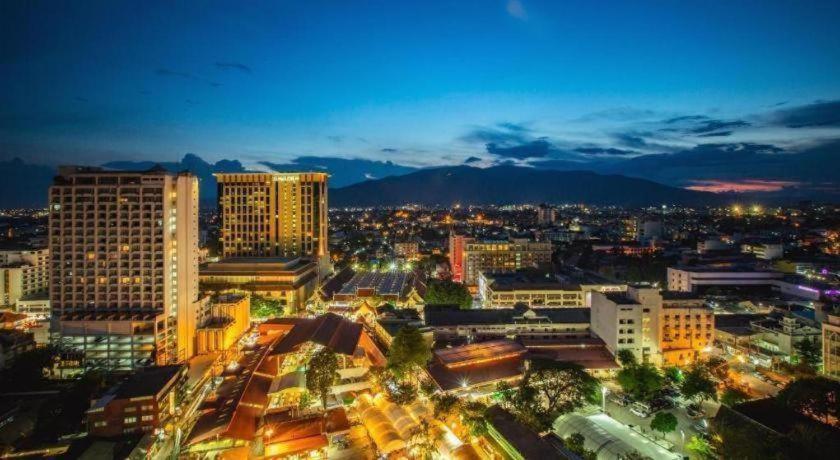 Oyo 412 7 Days Hotel Chiang Mai Dış mekan fotoğraf